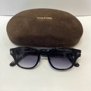 トムフォード サングラスTOMFORD TF1041-D 01Cアジアンフィット