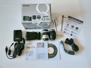 #PENTAX# Pentax # mirrorless single-lens #Q-S1# double zoom kit # black # standard zoom 02 seeing at distance Zoo 06#