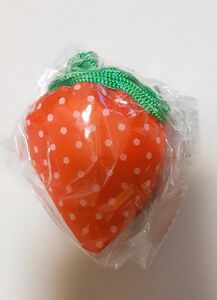 エコバッグ　苺　いちご　かわいい　フルーツ　未開封新品