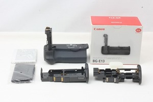 ◆超極上美品◆Canon キヤノン BG-E13 バッテリーグリップ 付属品満載 元箱◇ME42626