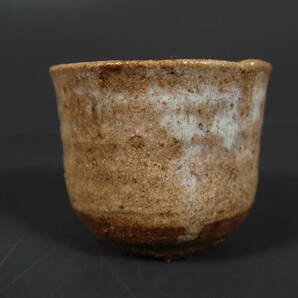 【和】(9099) 時代古作 古唐津ぐいのみ 酒器 酒杯 湯呑茶碗の画像1