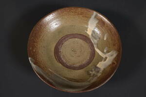 【和】(9320)　時代古作　江戸　古唐津白釉茶碗　平鉢