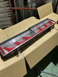  truck tail lamp small thread made LED tail lamp left right set 