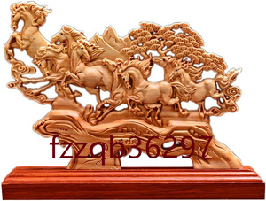 置物 木製彫刻 馬 工芸品 飾り物 （高さ17.5cm×巾23cm×奥行5cm）