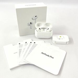 《ジャンク扱い》Apple MQD83J/A AirPods Pro 第2世代 A2698 A2699 A2700 製造番号 : L9NP70JKXK 店頭/他モール併売《家電・山城店》U847の画像1