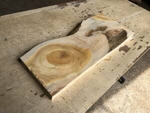 送料無料！【S956I】榧 554×～225×27㎜ 薄板 乾燥材 木工 DIY 材木 天然木 無垢材《銘木すずめや》