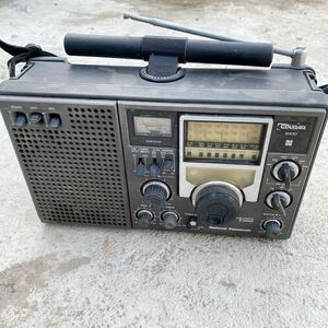 National Panasonic ナショナル パナソニック RF-2200 COUGAR クーガー 2200 昭和レトロ ラジオ ジャンク 通電未確認
