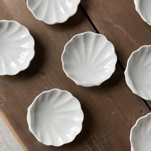 5枚set シェル小皿 デッドストック 陶器 白磁　検: 貝皿 取り皿 白い皿 豆皿 銘々皿 デザート 小プレート レトロ アンティーク ビンテージ