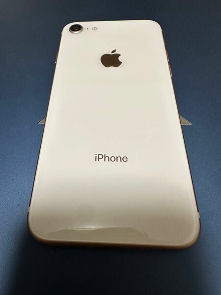 美品 iPhone 8 64GB ゴールド SIMフリー バッテリー100％