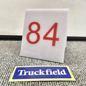 【84】テーブルナンバー／シボレー キャデラック フォード ローライダー トラッキン ミニトラック アメ車 USA雑貨 1984 USDM Truckfield