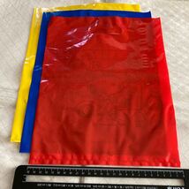 スヌーピー ビニールバッグ 5枚 未使用 昭和レトロ ヴィンテージ ビニール袋 手提げ袋 白地カラー 赤　青　黄色　送料無料_画像5
