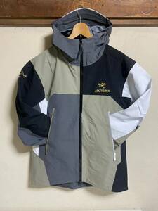 売切り！数回着用 BEAMS × ARC'TERYX ビームス × アークテリクス BETA JACKET ベータジャケット SIZE:L 着丈77cm 身幅60cm GORE-TEX 