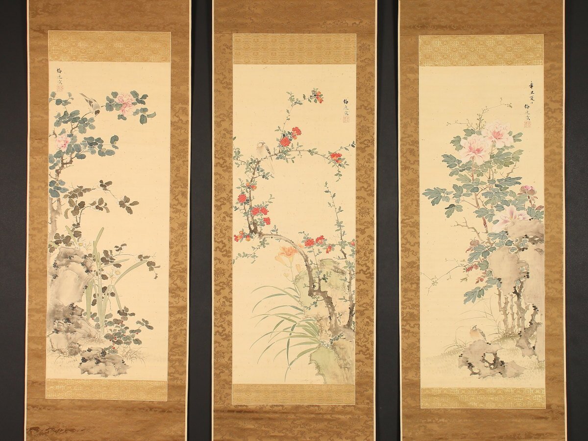 [Copy] [Traditional] sh8883(Baitsu Yamamoto) Three-paneled pair of flowers and birds, Chikuson Tajika, Hakuin Tanaka, and Yanobashimura Gokuhoko, Studied by Rantei Yamamoto, Late Edo period, Southern painter, person from Aichi, painting, Japanese painting, flowers and birds, birds and beasts