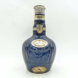 ハーフ ROYAL SALUTE 21年 ロイヤルサルート 21年 ウイスキー 陶器ボトル 青 未開封 375ml 古酒 Q013542の画像1