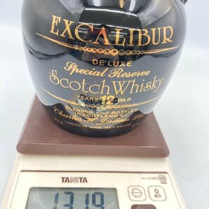 ST【同梱不可】EXCALIBUR エクスカリバー 12年 ウイスキー特級 陶器 750ml 43% 1319g 未開栓 古酒 Z048458の画像5