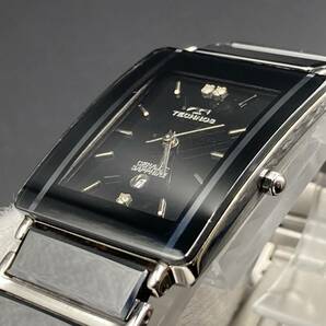 1円〜 動作品 TECHNOS／テクノス CERAMIC SAPPHIRE TAM-530 クォーツ メンズ腕時計の画像4