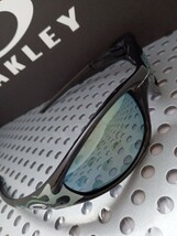 ストレートジャケット☆エメラルドファイア【OAKLEY】STRAIGHT JACKET　オークリー　サングラス_画像3