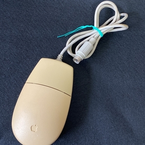 ... Apple Desktop Bus Mouse II 純正 マウス M2706 ADBの画像1