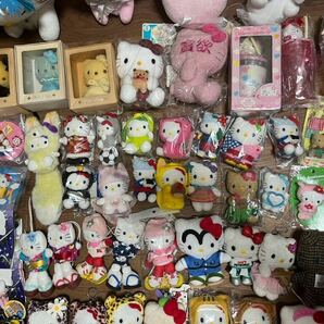 サンリオ ハローキティ hellokitty サンリオ ぬいぐるみ マスコット キーホルダー チャーミーキティ ご当地 中古 レア まとめ売りの画像3