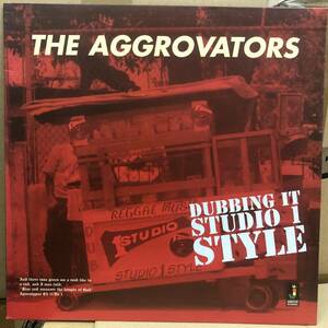 The Aggrovators - Dubbing It Studio 1 Style　(A26)