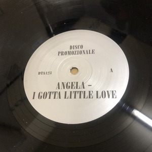 Angela / Riz Ortolani - I Gotta Little Love / Il Corpo Di Linda　(usedbox)