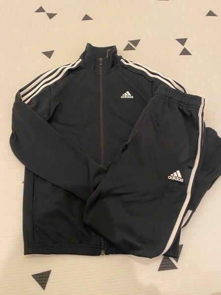 adidas セットアップ