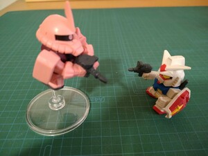 【SDガンダムフルカラー】ガンダム&シャア専用ザク（詳細不明）