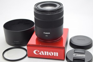 ★Canon キヤノン RF 85mm F2 マクロ IS STM★レンズフード付