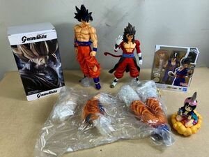 ◆☆262 フィギュア 5点 まとめ ドラゴンボールＺ 孫悟空 バンプレスト、アルティメット 悟飯 バンダイ など 約3kg◆T