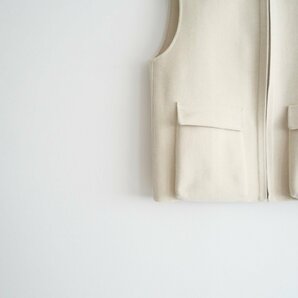 2023AW / AURALEE オーラリー / HARD TWIST DOUBLE CLOTH VEST ベスト 1 / A23AV03OW / 2312-0403の画像3