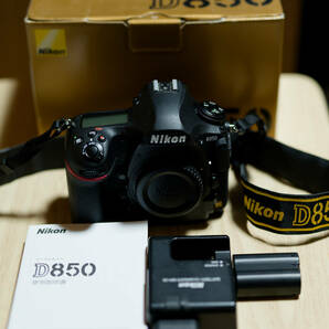 【動作確認済み】Nikon D850 一眼レフカメラ フルサイズセンサー 傷のためジャンク品 の画像1