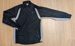 未使用品 NIKE ウインド ジャケット XL ２L LL 撥水 黒 ブラック ナイキ 即決