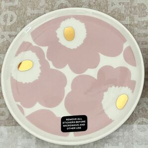 新品　by R特別商品　楽天　marimekko ピンクゴールド　ウニッコ　プレート　13.5cm 