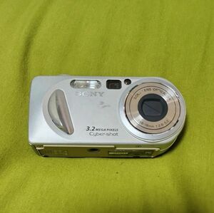 SONY Cyber-shot DSC-P8