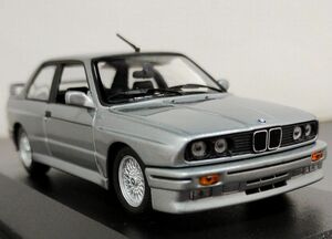 1/43 ミニチャンプス BMW M3(E30)