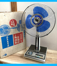 美品 昭和レトロ SANYO サンヨー 扇風機 EF-30UR 30㎝標準お座敷扇 3枚羽 三洋電器 箱付き 送料込み_画像1