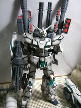 ジャンク品 ガンプラ 現状品●MG 1/100●機動戦士ガンダムUC●フルアーマー ユニコーンガンダム_画像2