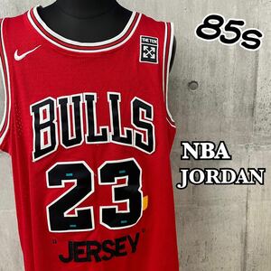 M■ 85s NBA BULLS JORDAN マイケルジョーダン ユニフォーム 赤 フリーサイズ 23 ビブス バスケット トップス ナイキ ブルズ GE480202J5