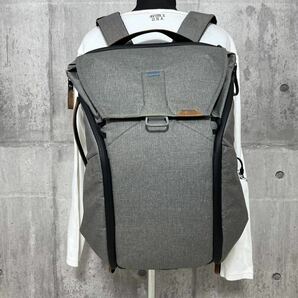 M■Peak Design ピークデザイン エブリデイ バックパック チャコール 30L リュック アウトドア 08T-02014915 通勤 通学 カメラバッグ 書類の画像2