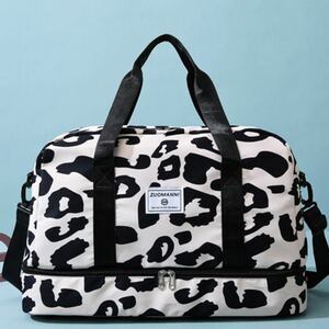  Boston back travel bag Carry on bag traveling bag Golf back high capacity Leopard leopard print 2.3 day light weight 