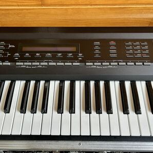 1円スタート Roland ローランド シンセサイザー D-50 LINEAR SYNTHESIZER ハードケース 付 動作未確認 ジャンク品の画像4