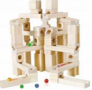 新作 おもちゃ玉転がし 積み木 スロープ 立体パズル 木製 ブロック ピタゴラ ６０ピース
