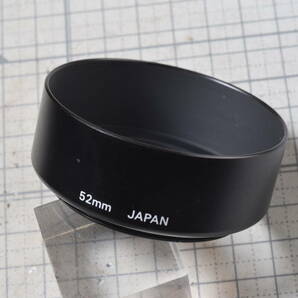 ＃529  金属製フード 径52ｍｍ ねじ込 無銘 標準・望遠系 きれいの画像1