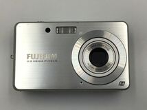 05856 【動作品】 FUJIFILM 富士フイルム FinePix J15fd コンパクトデジタルカメラ 純正バッテリー付属 _画像1