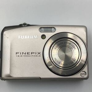 38847 【動作品】 FUJIFILM 富士フイルム FinePix F60fd コンパクトデジタルカメラ 純正バッテリー付属 の画像1