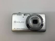 03407 【動作品】 CASIO カシオ EXILIM EX-Z80 コンパクトデジタルカメラ 純正バッテリー 充電器 付属_画像2
