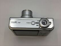 00213 【動作品】 FUJIFILM 富士フイルム FINEPIX F10 コンパクトデジタルカメラ 純正バッテリー付属_画像5