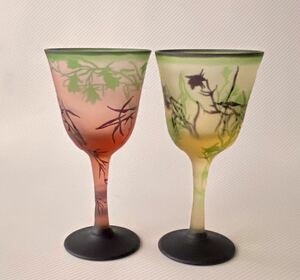 彫刻硝子　ワイングラス おしゃれグラス　ビンティージ品　エミールガレ風　ハンドクラフトグラス　伝統工芸品　アートグラス