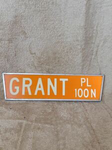 A06-aS Vintage signboard GRANT PL 100N railroad plate number 62×3×16