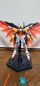 HGデスティニーガンダム　ハイネ機　ガンプラ　組立済み